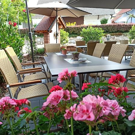 Hotel-Gasthof Rose Оберкирх Экстерьер фото