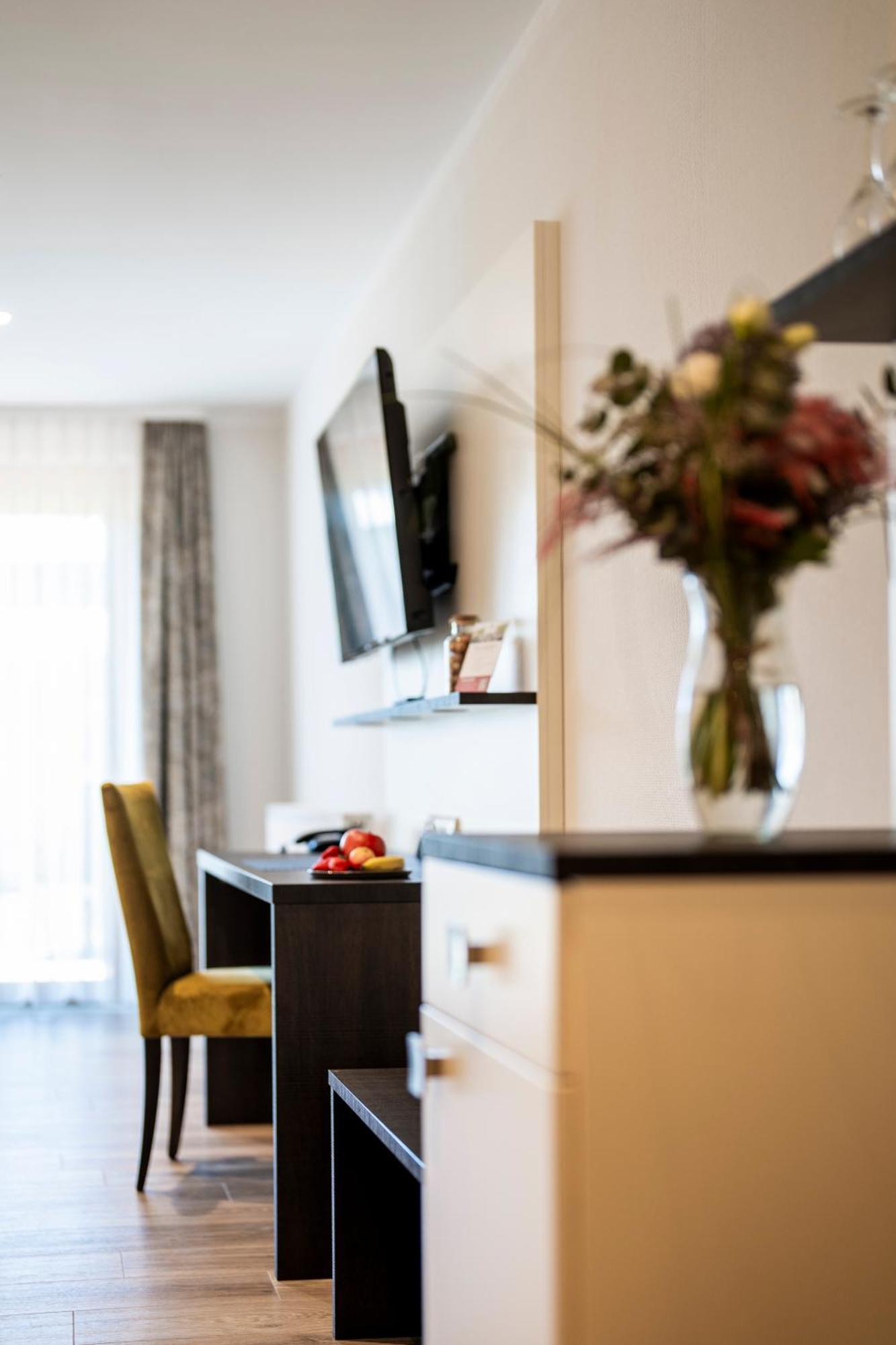 Hotel-Gasthof Rose Оберкирх Экстерьер фото