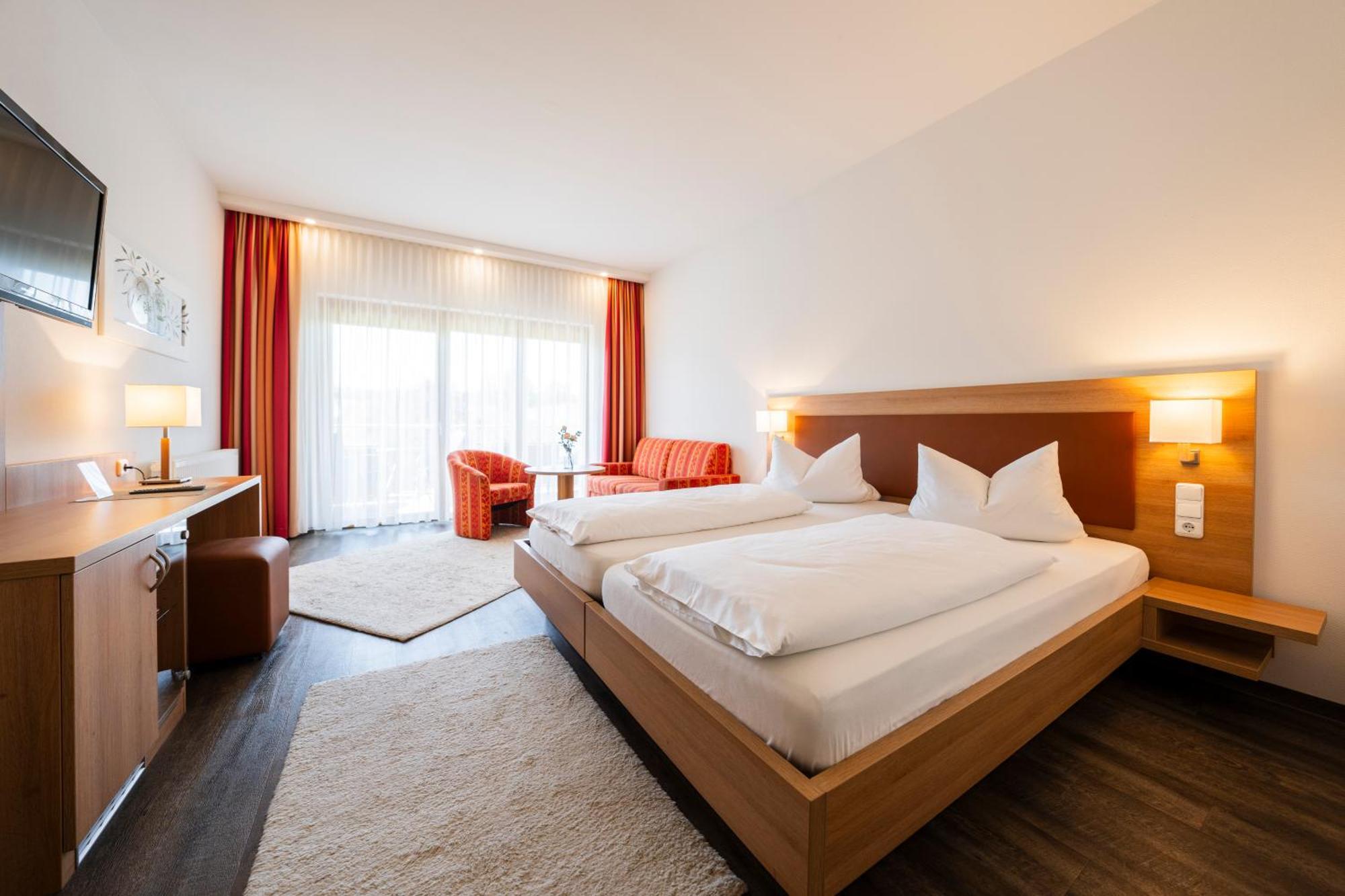 Hotel-Gasthof Rose Оберкирх Экстерьер фото