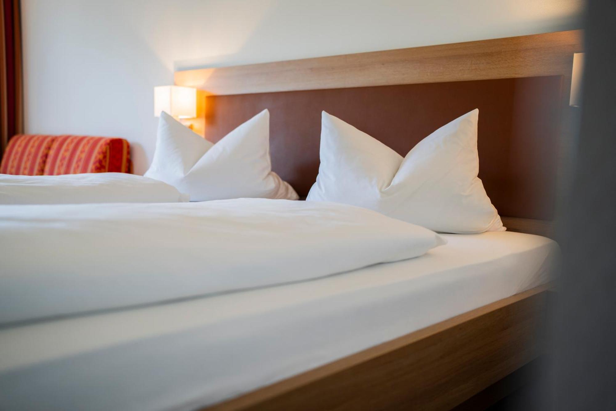 Hotel-Gasthof Rose Оберкирх Экстерьер фото