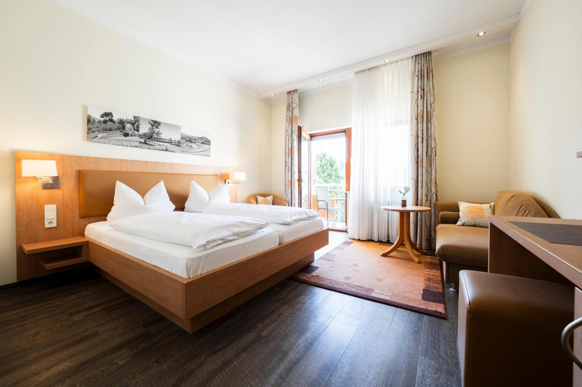 Hotel-Gasthof Rose Оберкирх Экстерьер фото