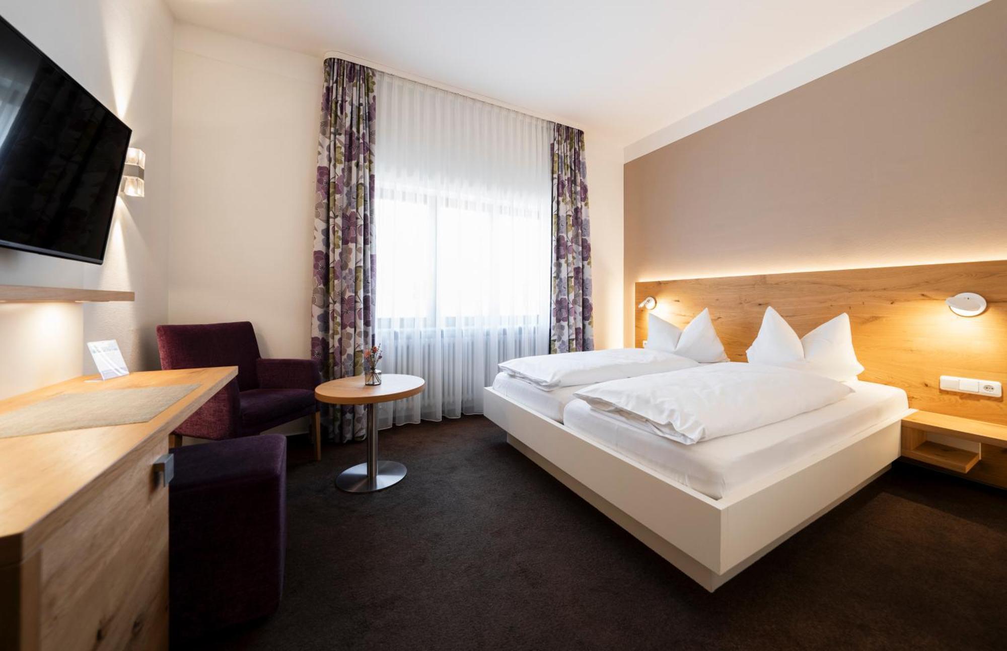 Hotel-Gasthof Rose Оберкирх Экстерьер фото